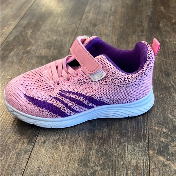 Pink and Purple Mesh Sneakers with Velcro Strap - Picture 4 of 7